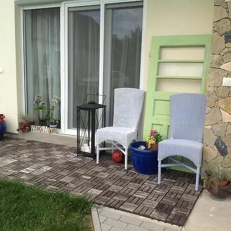 Two-bedroom In Balatonfured/balaton 18755 Appartement *